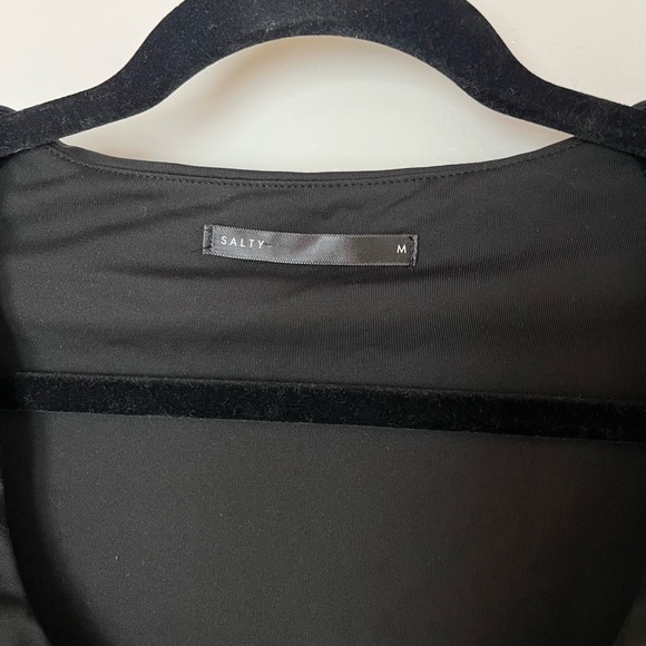 Black ruched crop top - Picture 4 of 4